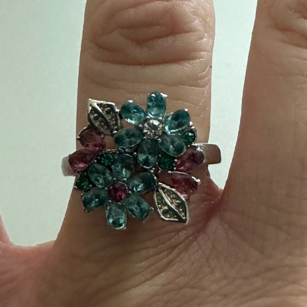 Teal Flower Rhinestone Ring